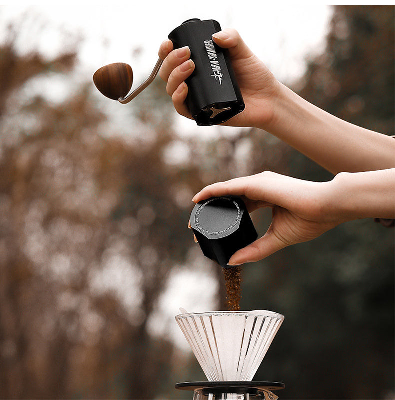 Blade R3 Manual Coffee Grinder