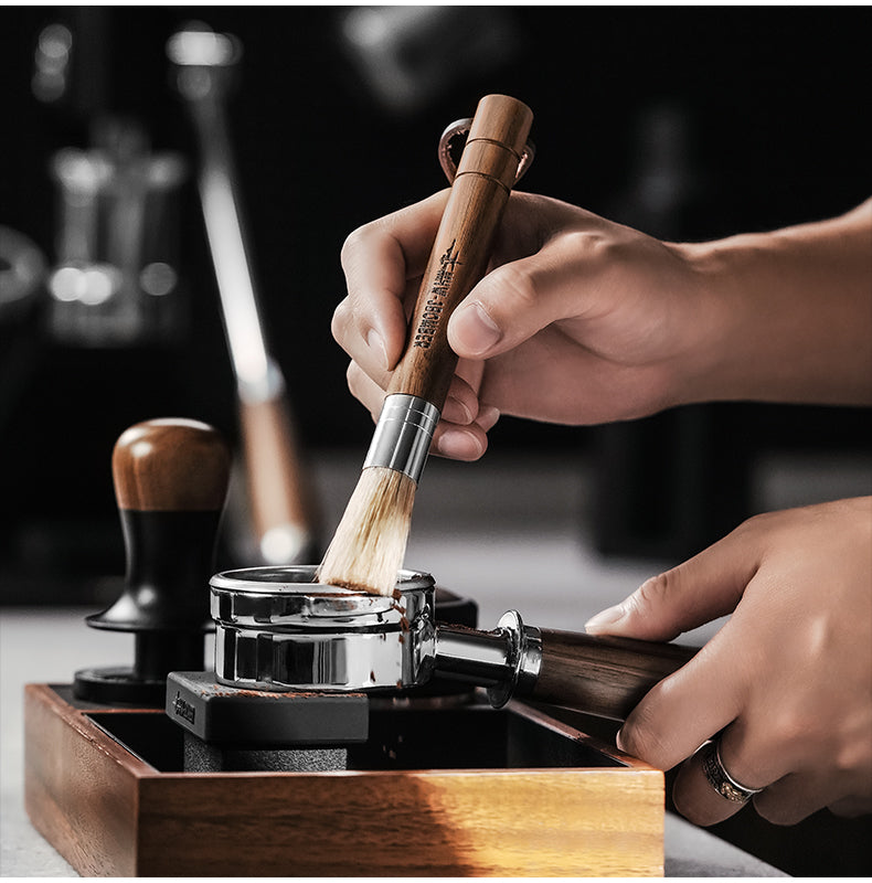 Wings Cylindrical Brush